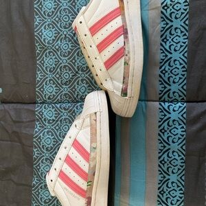 adidas Women's Sneakers in White and Pink